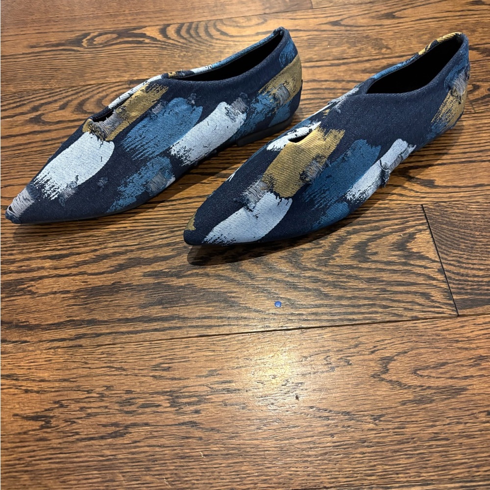 Women’s Abstract Patterned Pointy Loafers